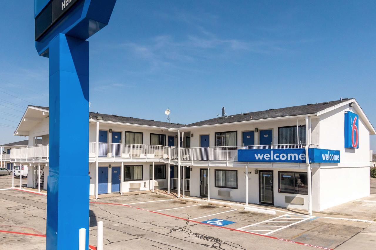 Motel 6 Fort Worth North Haltom City Ngoại thất bức ảnh